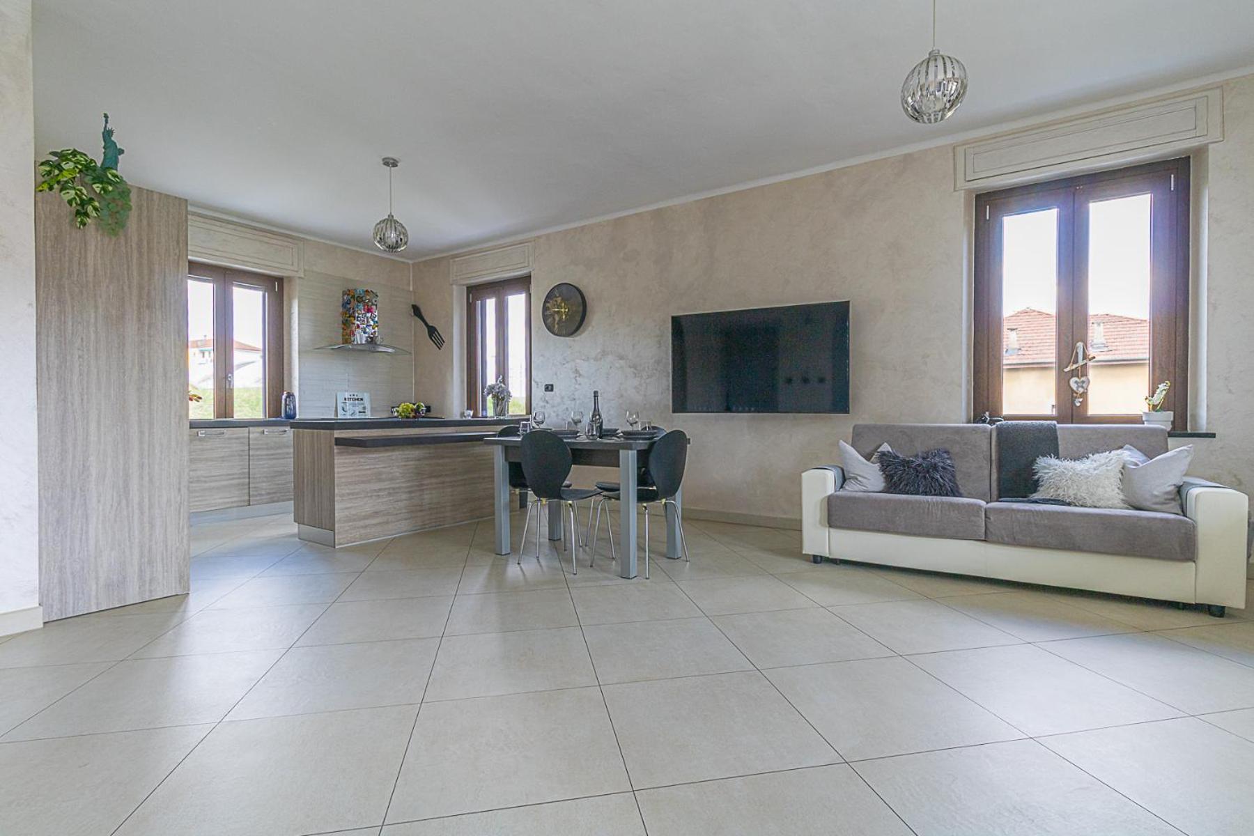 Appartamento In Villa Con Piscina Privata E Jacuzzi Ad Uso Esclusivo Rivarolo Canavese Buitenkant foto